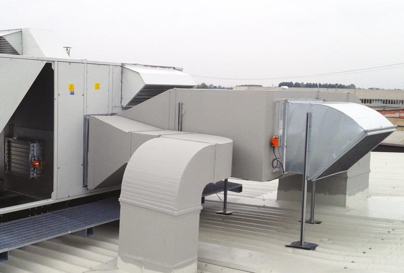 Roof-top BOXY per stabilimento con produzione di componenti elettrici